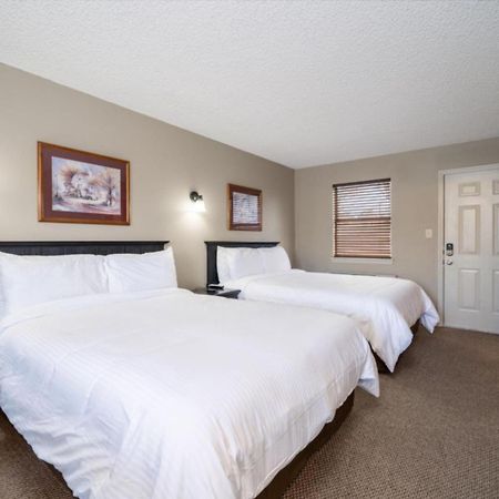 The Hamilton - Lakefront & Studio Suites, הוט ספרינגס חדר תמונה