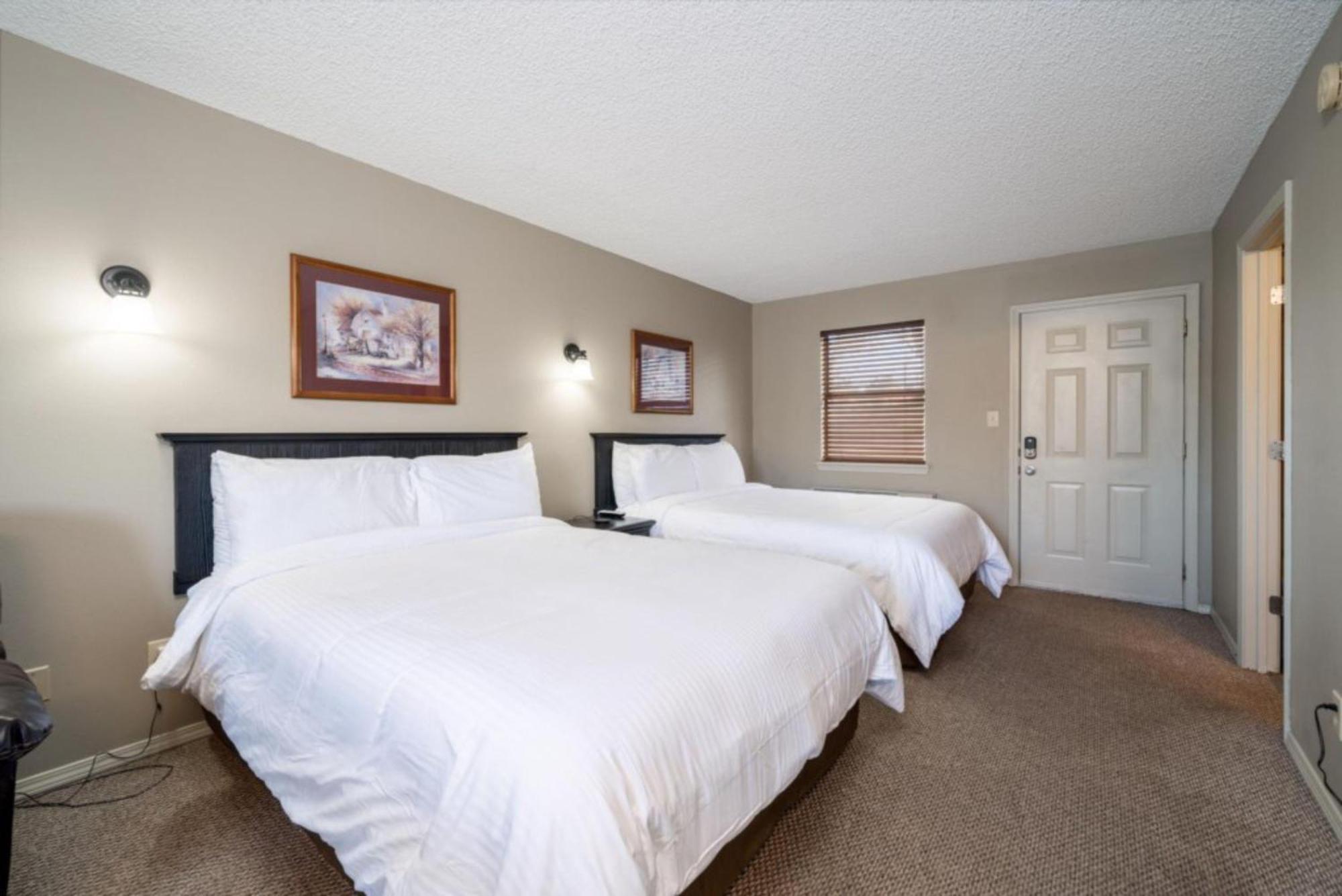 The Hamilton - Lakefront & Studio Suites, הוט ספרינגס חדר תמונה